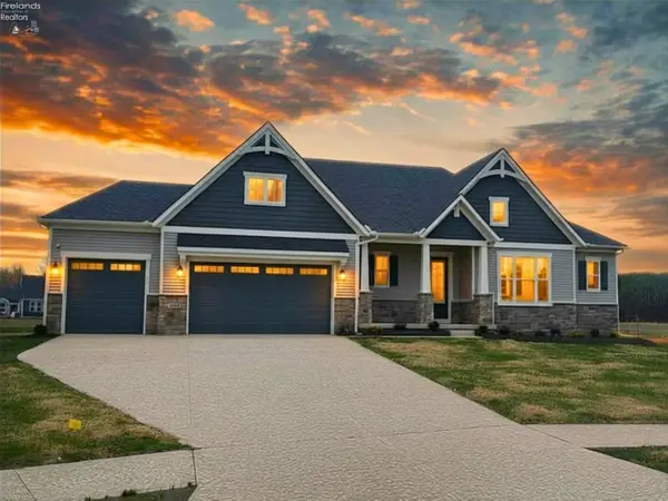 5843 Marcella Way, North Ridgeville, OH 44039