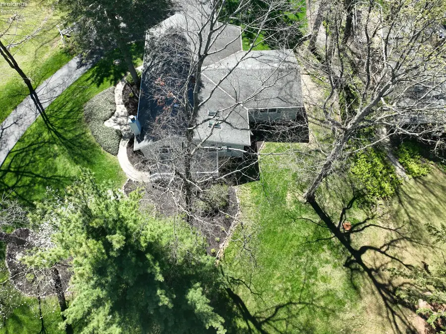 2914 Scheid Road, Huron, OH 44839 - #2