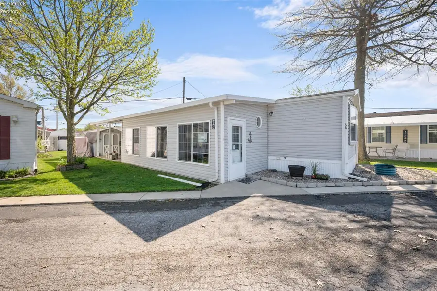 8175 North Shore Boulevard #64, Marblehead, OH 43440 - #2