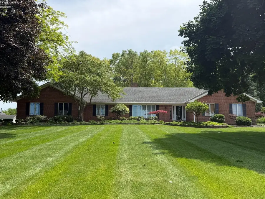 6081 State Route 113, Bellevue, OH 44811 - #2