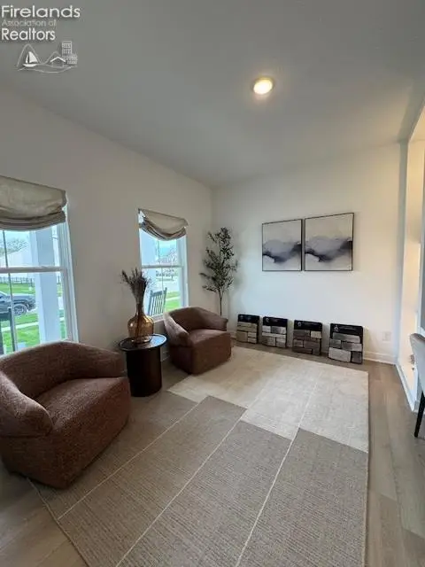 5937 Cape Hatteras, Vermilion, OH 44089 - #3