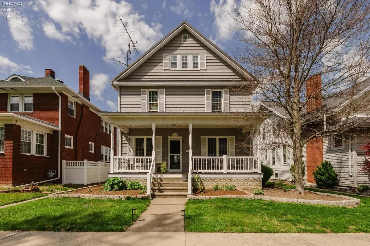 1512 Mcpherson Boulevard, Fremont, OH 43420 - #1
