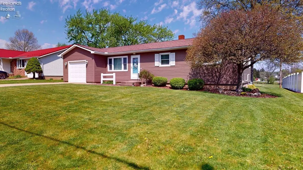 518 Kennedy Drive, Willard, OH 44890 - #1