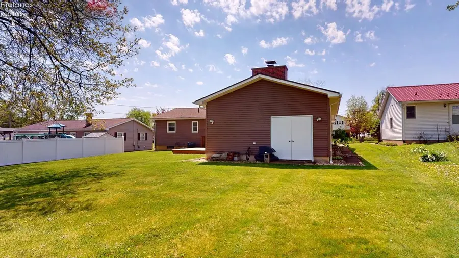 518 Kennedy Drive, Willard, OH 44890 - #3
