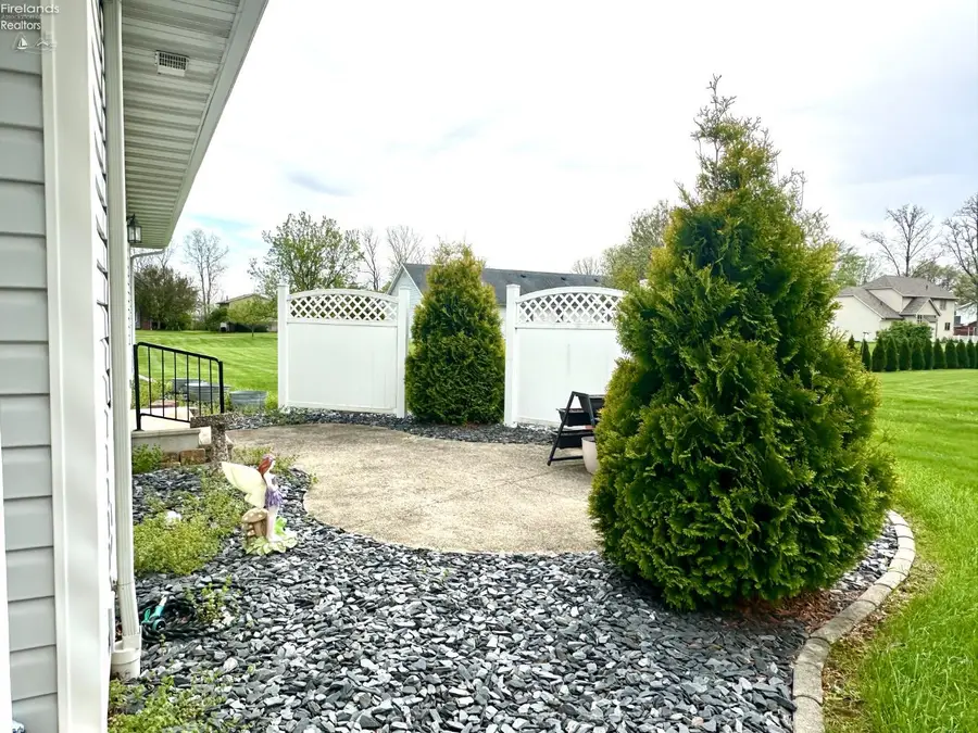 503 Elise Lane, Gibsonburg, OH 43431 - #3
