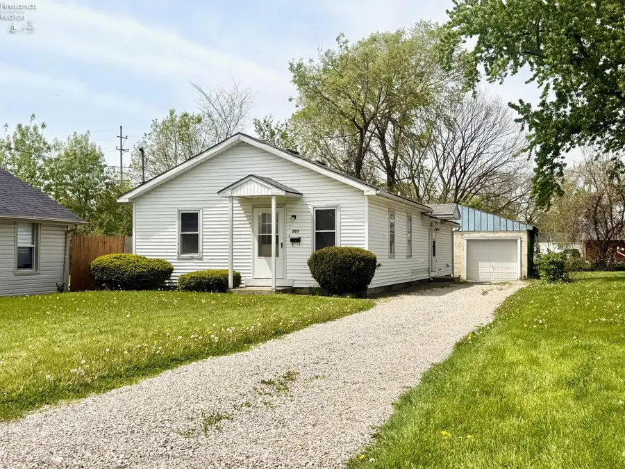 2017 Carr, Sandusky, OH 44870 - #2
