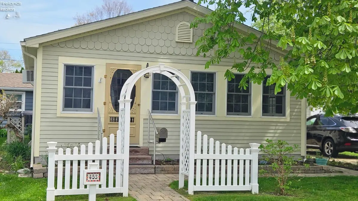 453 Lynn Avenue, Lakeside, OH 43440 - #1