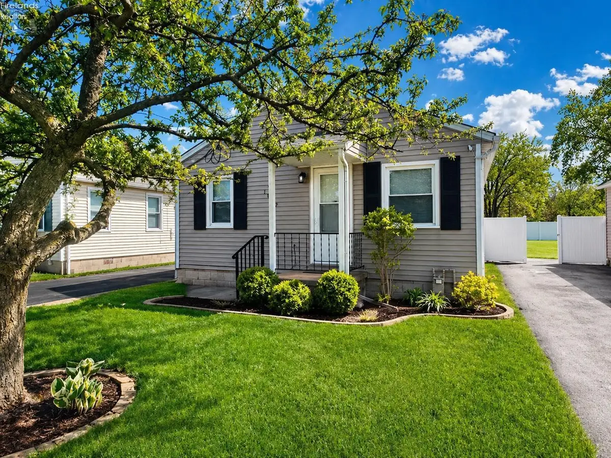 1922 First St., Sandusky, OH 44870 - #1