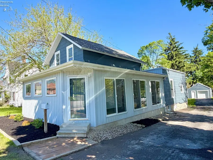 807 E Main, Bellevue, OH 44811 - #3
