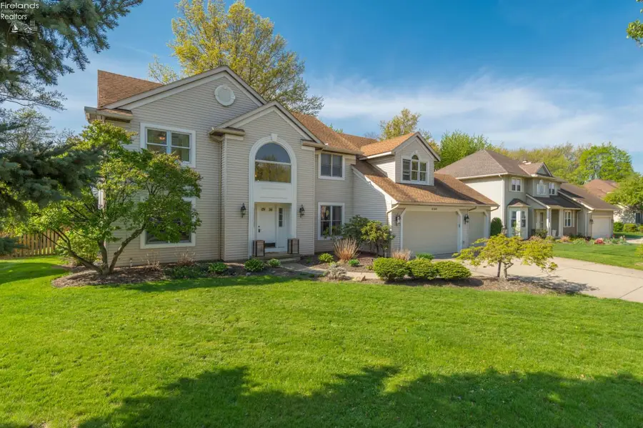 4143 Firestone Ln, Vermilion, OH 44089 - #2