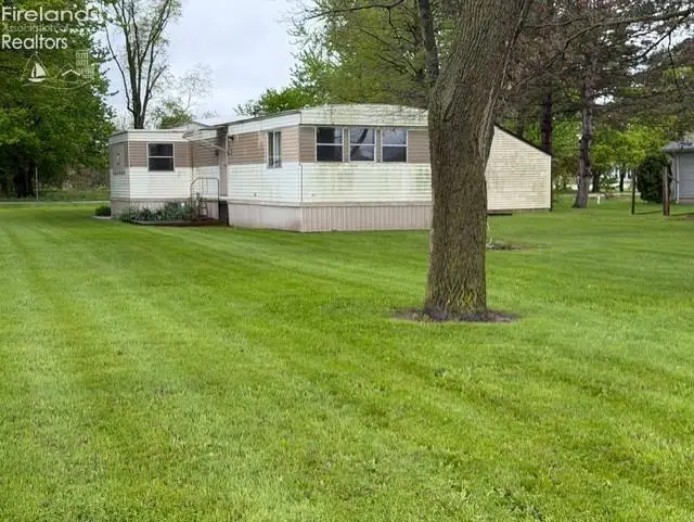820 Sunny Acres, Fremont, OH 43420 - #2