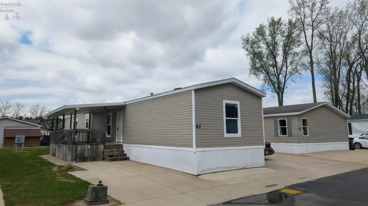 220 Maple Lane #82, Green Springs, OH 44836 - #1