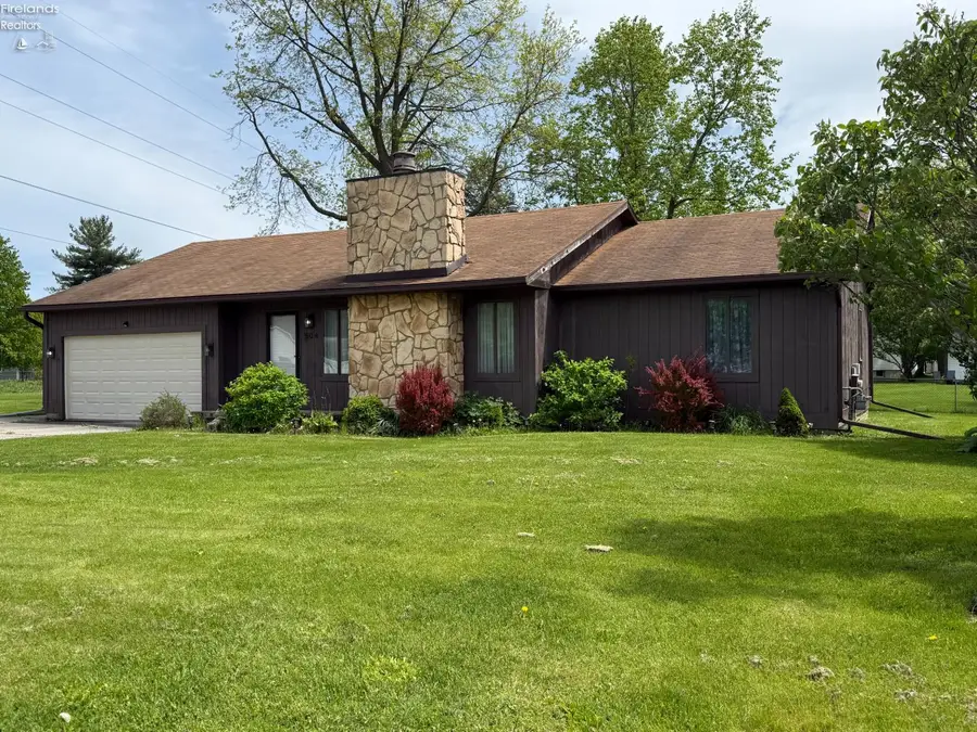 504 Meadow Lane, Sandusky, OH 44870 - #3