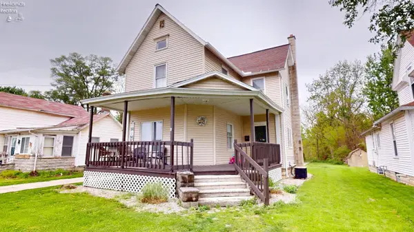 1222 Napoleon Street, Fremont, OH 43420