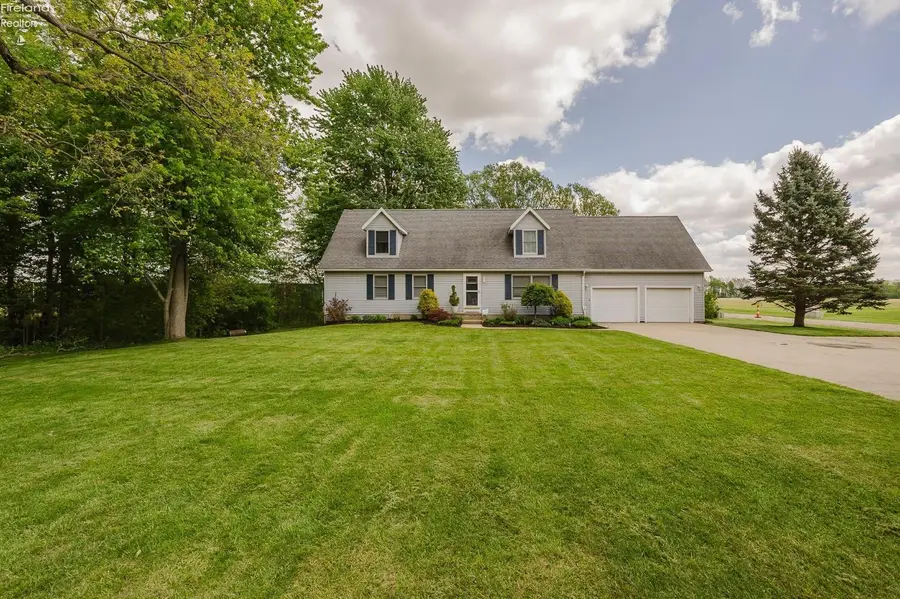 9208 River Road, Huron, OH 44839 - #2