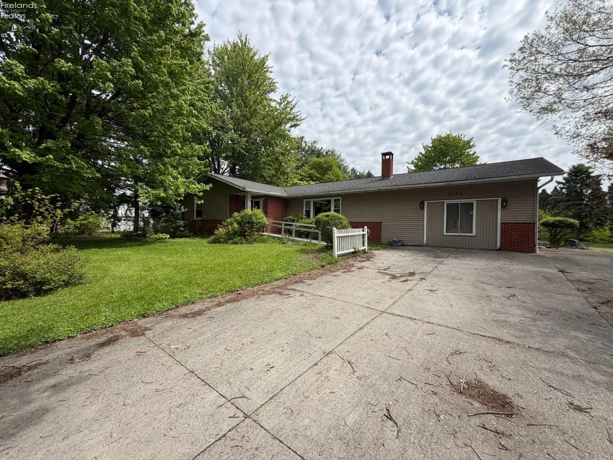 1734 Old State Road, Norwalk, OH 44857 - #1
