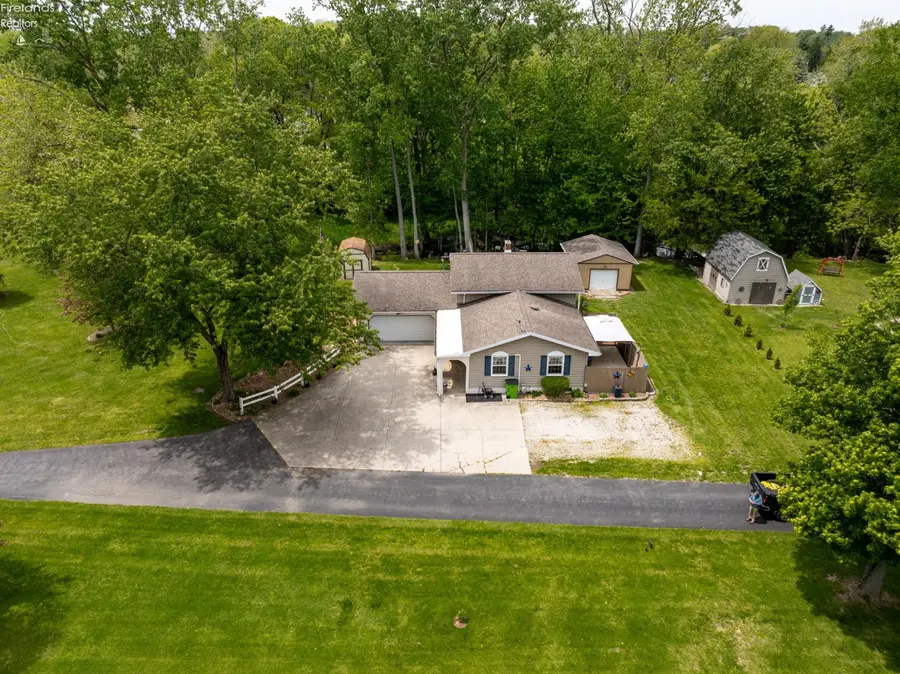 1040 Cleveland Avenue, Fremont, OH 43420 - #2