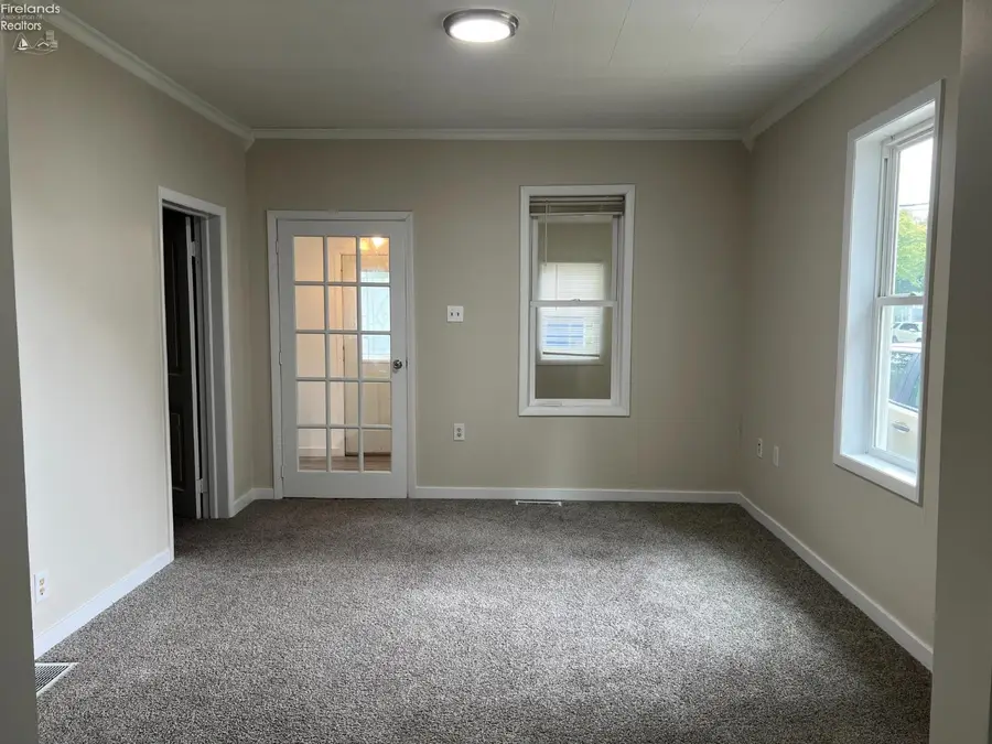 1406 Lindsley Street, Sandusky, OH 44870 - #3