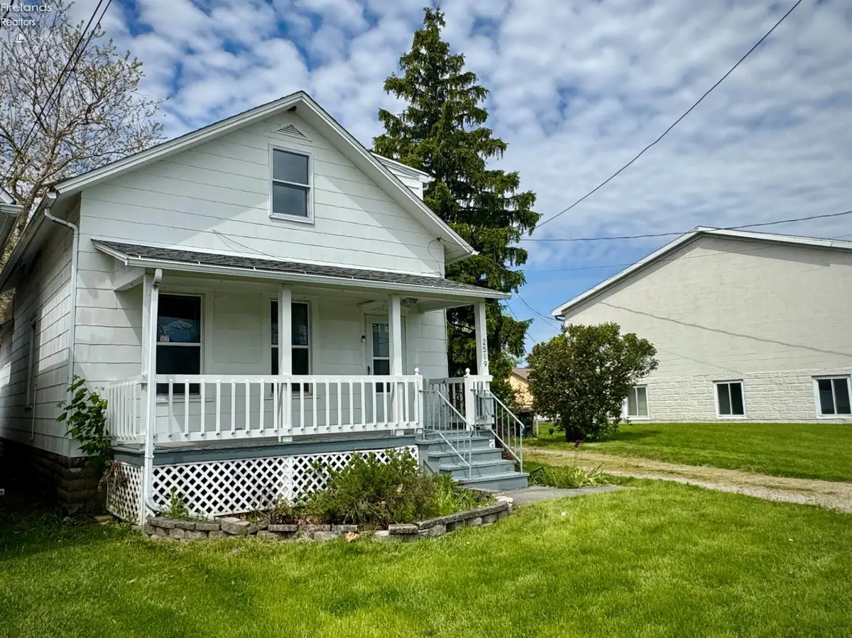 2519 Columbus Avenue, Sandusky, OH 44870 - #1