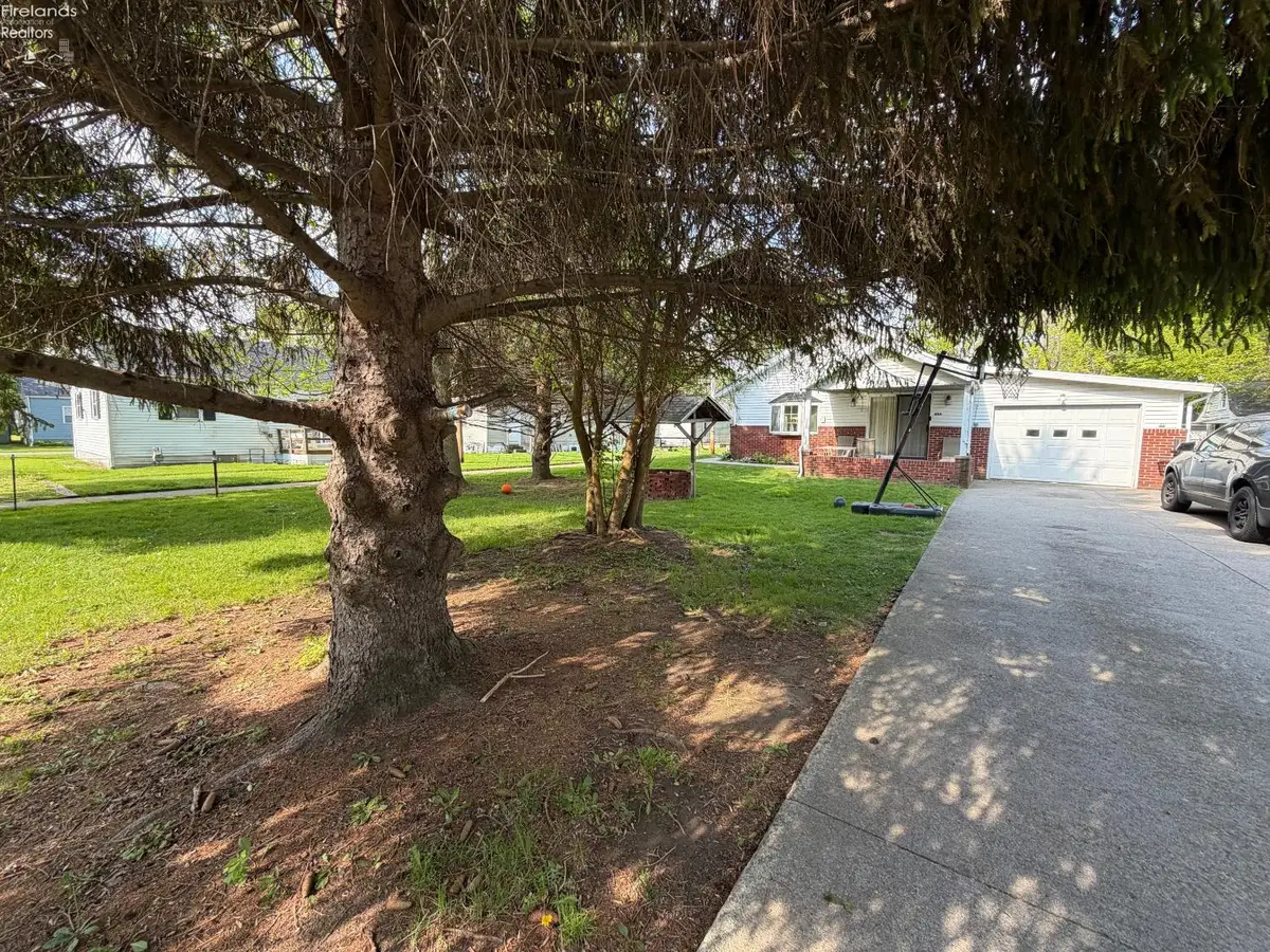 808 Bataan Lane, Port Clinton, OH 43452 - #1