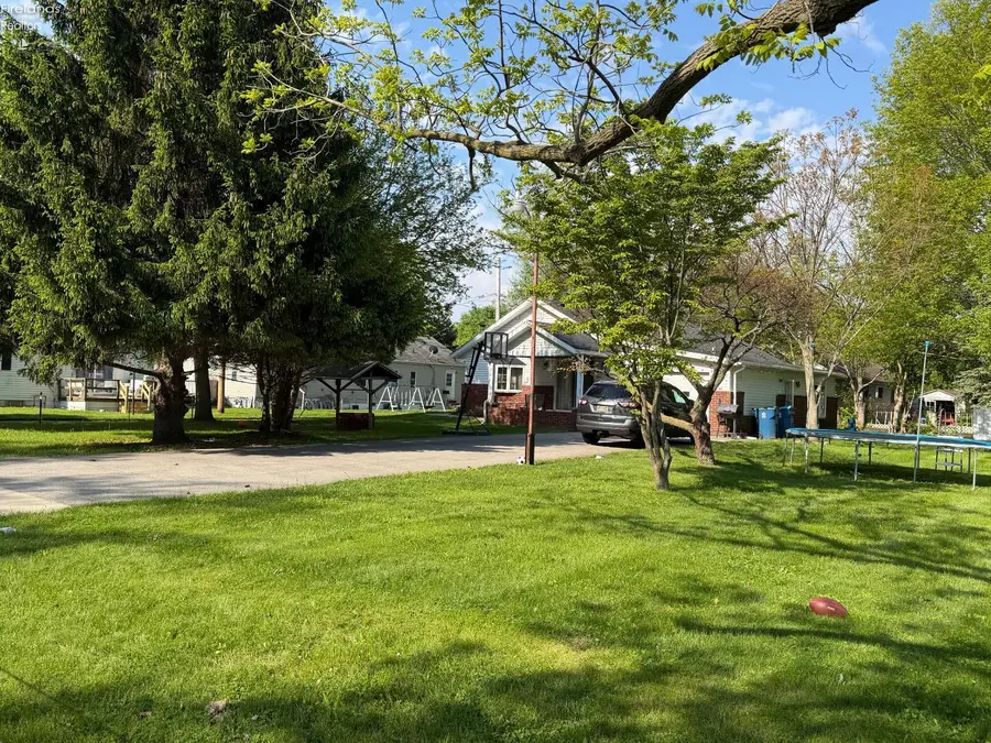 808 Bataan Lane, Port Clinton, OH 43452 - #3