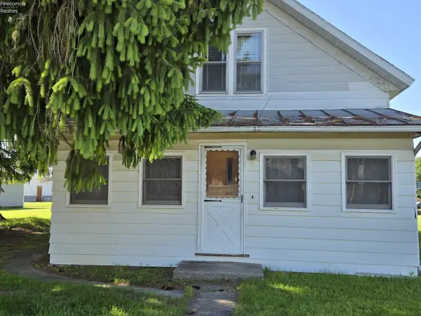 106 E Fremont Street, Arcadia, OH 44804