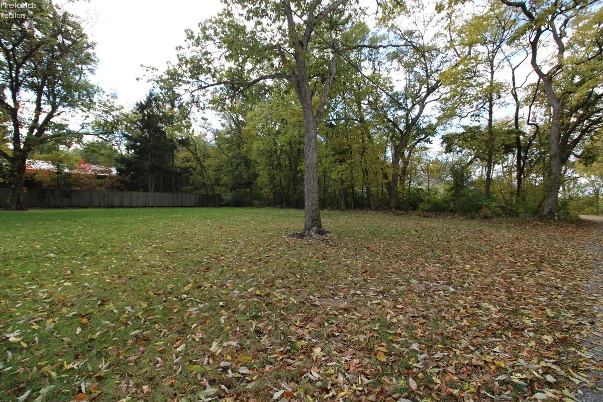 3638 E Rock Cliff Drive, Port Clinton, OH 43452 - #1