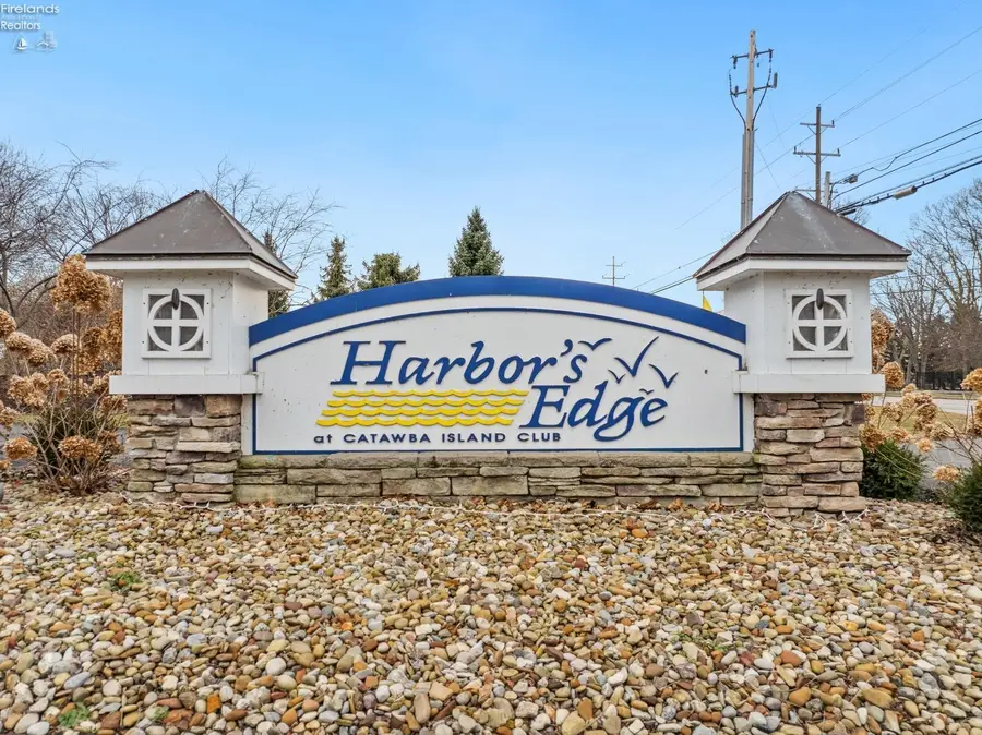 4865 E Tradewinds Drive, Port Clinton, OH 43452 - #2