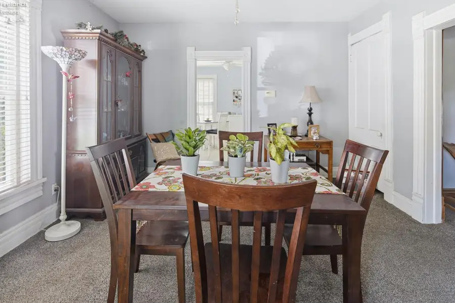 922 White Avenue, Fremont, OH 43420 - #3