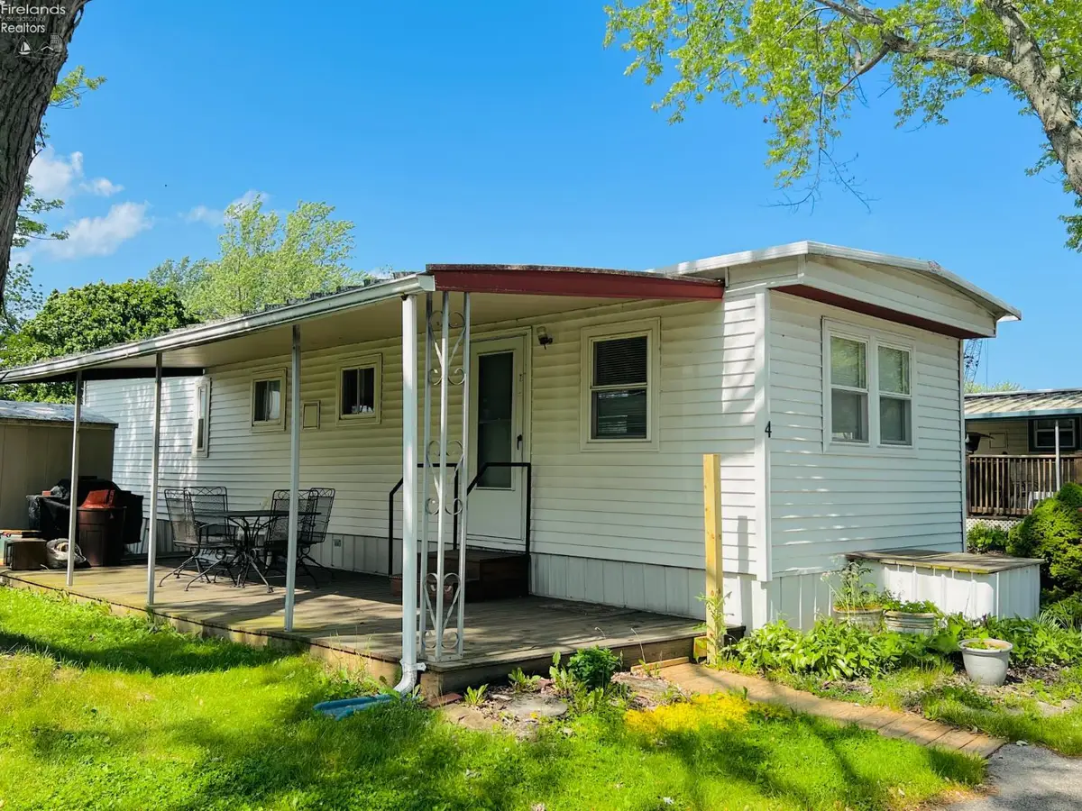 2175 NE Catawba #4, Port Clinton, OH 43452 - #1
