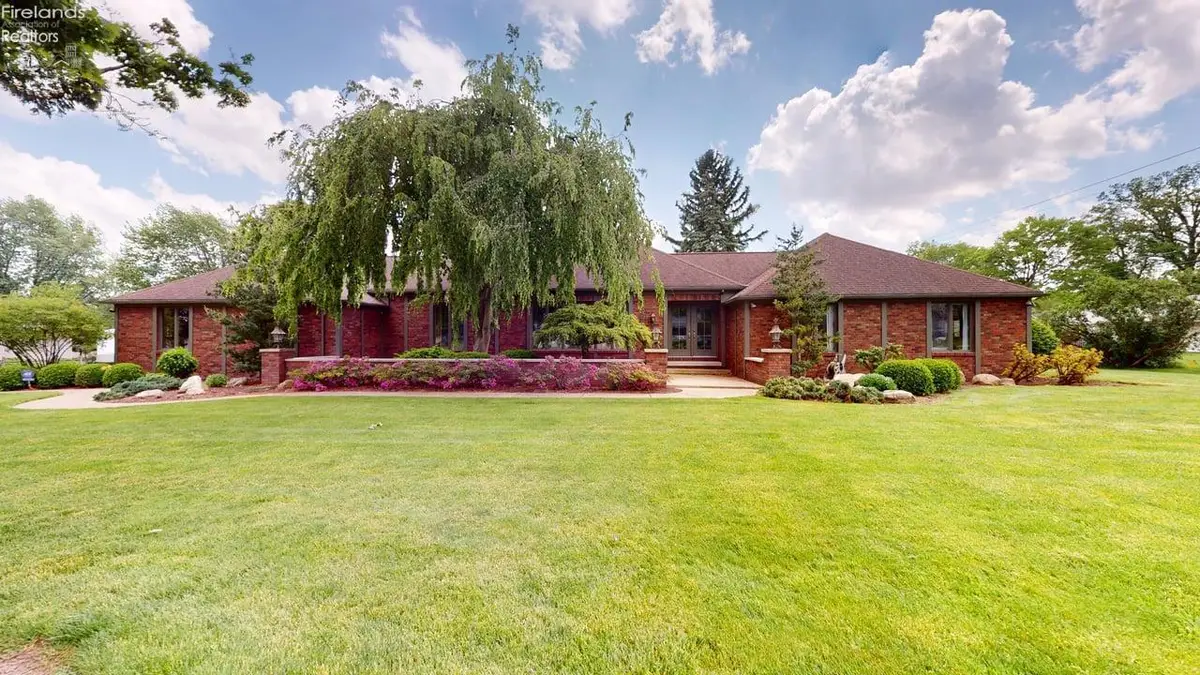3985 Wiers Road, Willard, OH 44890 - #1