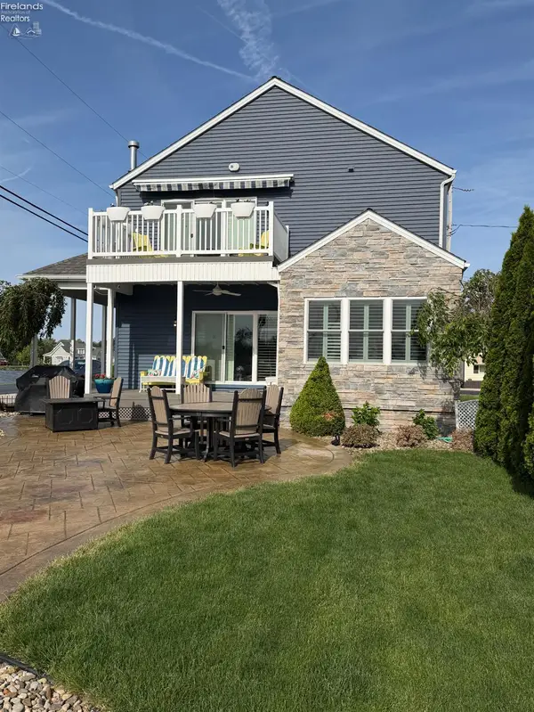 1511 N Anchor Drive, Port Clinton, OH 43452