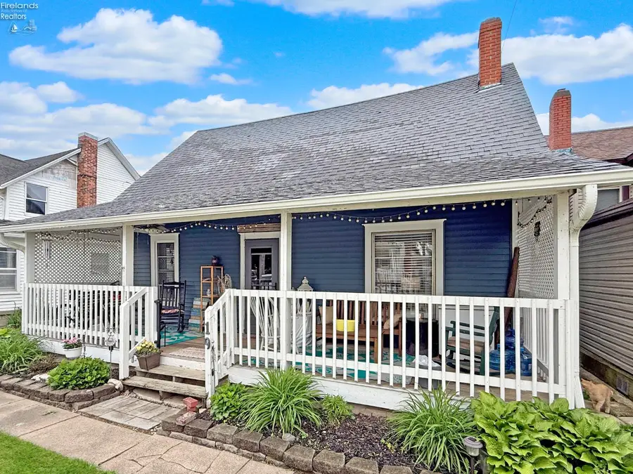 19 Oakwood Avenue, Huron, OH 44839 - #2