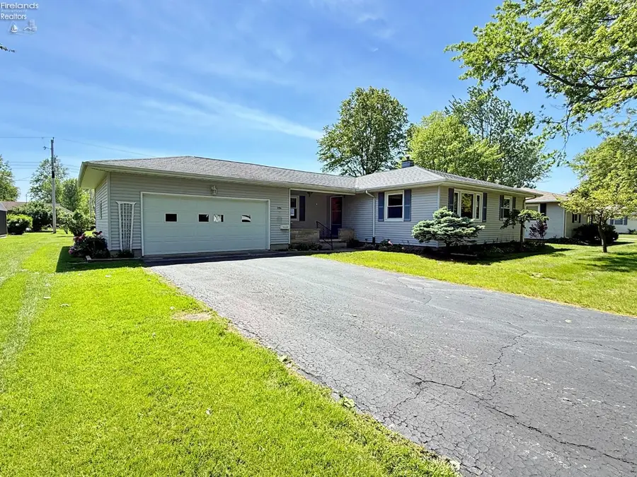 194 Hillcrest Drive, Tiffin, OH 44883 - #3