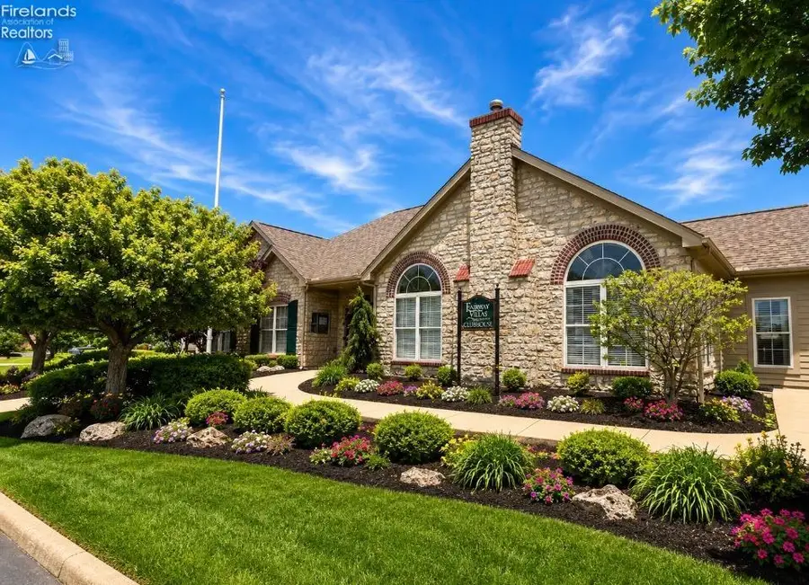 2695 Canterbury Circle #B, Port Clinton, OH 43452 - #3