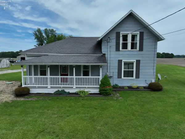 710 River Road, Huron, OH 44839