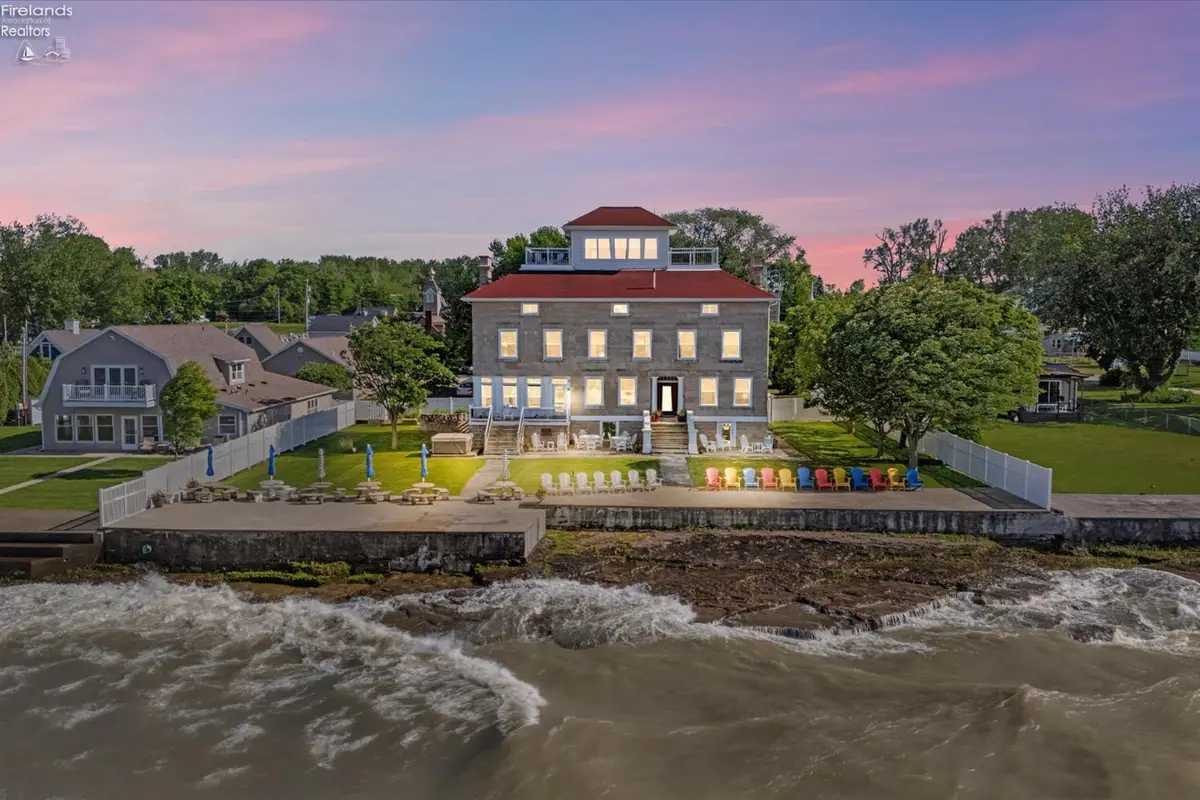 133 Clemons Street, Marblehead, OH 43440 - #1