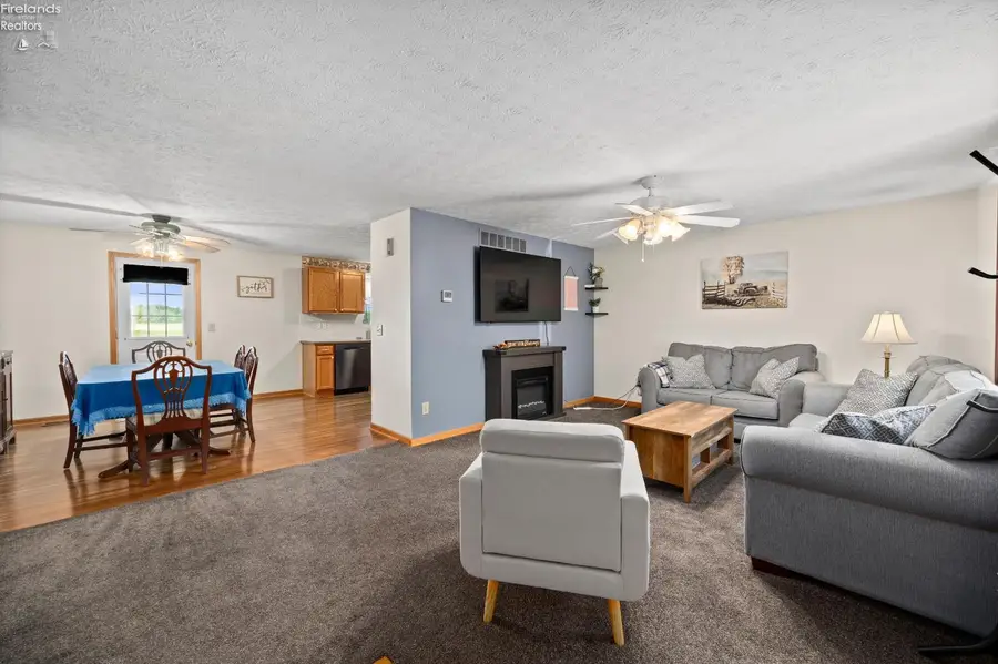 2172 Tarragon Drive, West Salem, OH 44287 - #2