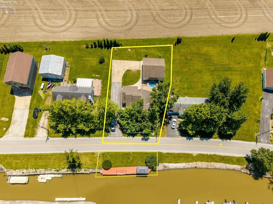 2861 County Road 198 Road, Fremont, OH 43420 - #2