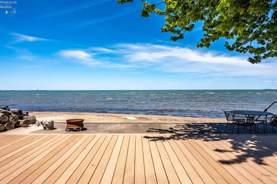 2311 E Sand Road, Port Clinton, OH 43452 - #3