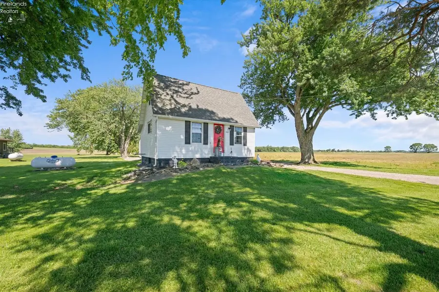 7407 Hayes Avenue, Sandusky, OH 44870 - #2