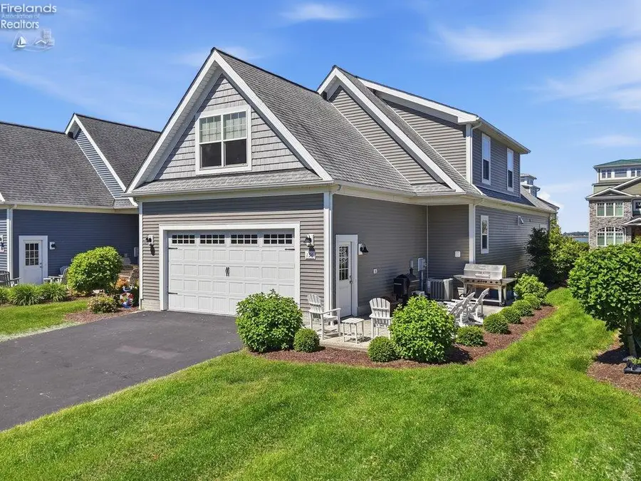 156 Cove Court Drive, Marblehead, OH 43440 - #3