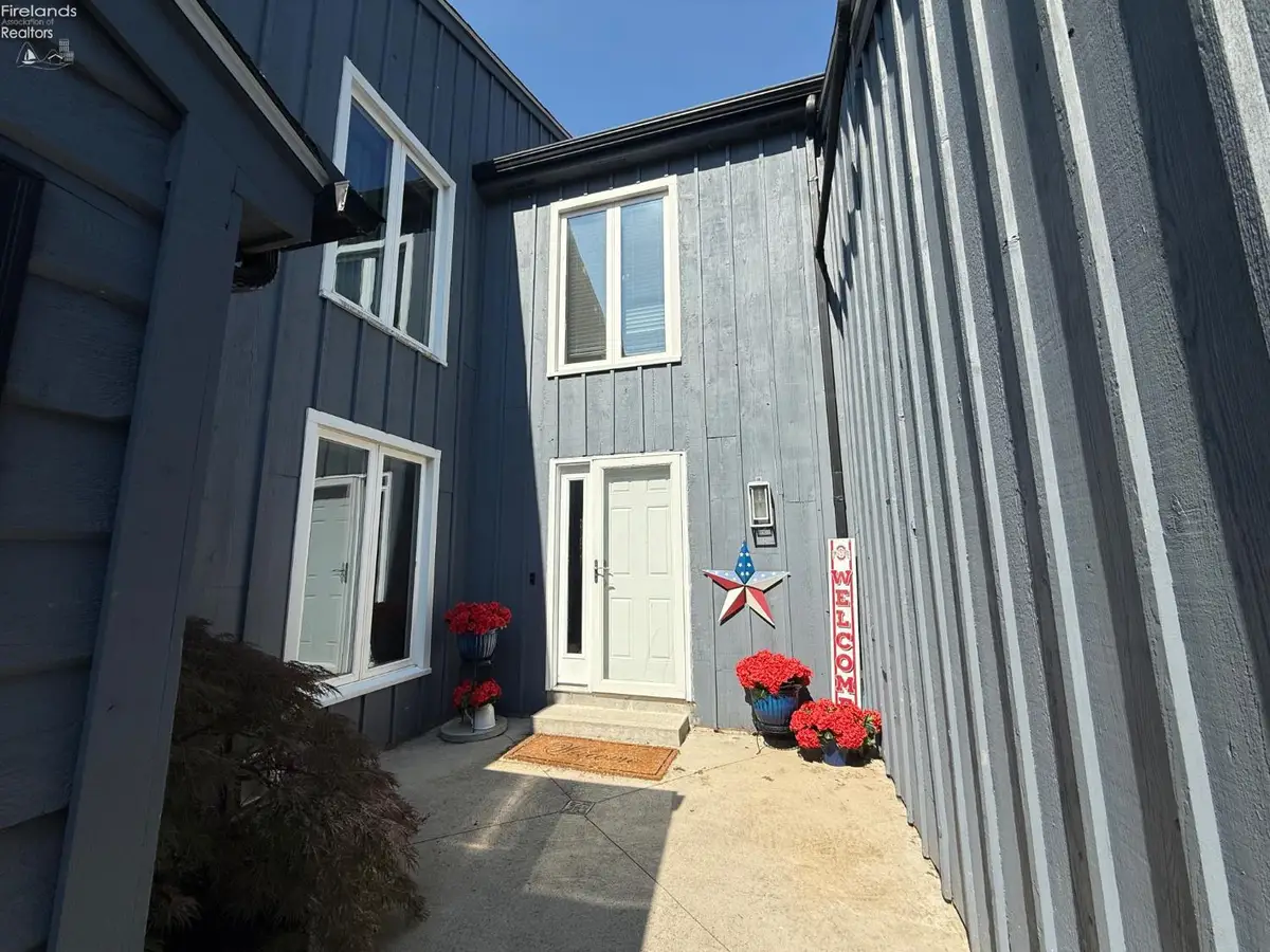 3931 Hilltop Drive, Huron, OH 44839 - #1