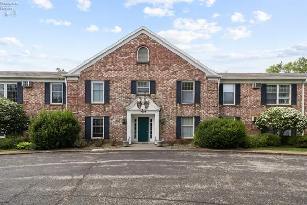 4704 Venice Heights Boulevard #215, Sandusky, OH 44870