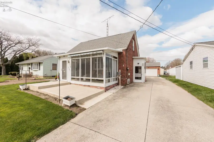 2121 Putnam Street, Sandusky, OH 44870 - #2