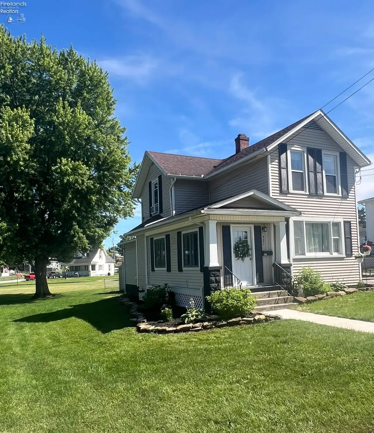 421 Kilbourne Street, Bellevue, OH 44811 - #1