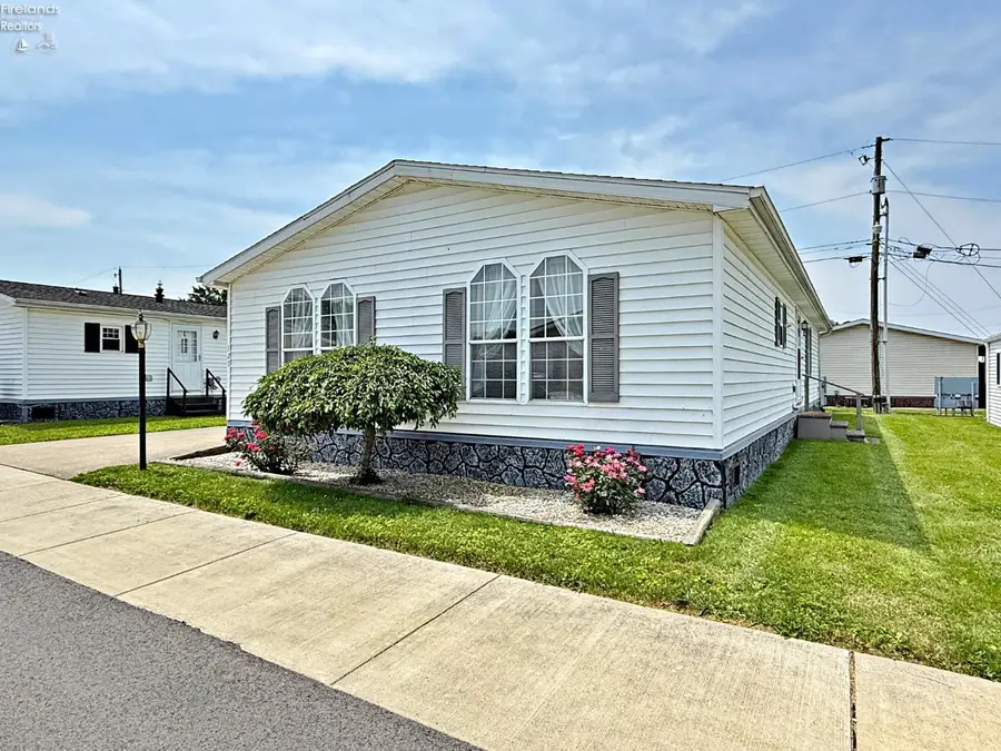 60 N State Route 101 #127, Tiffin, OH 44883 - #3