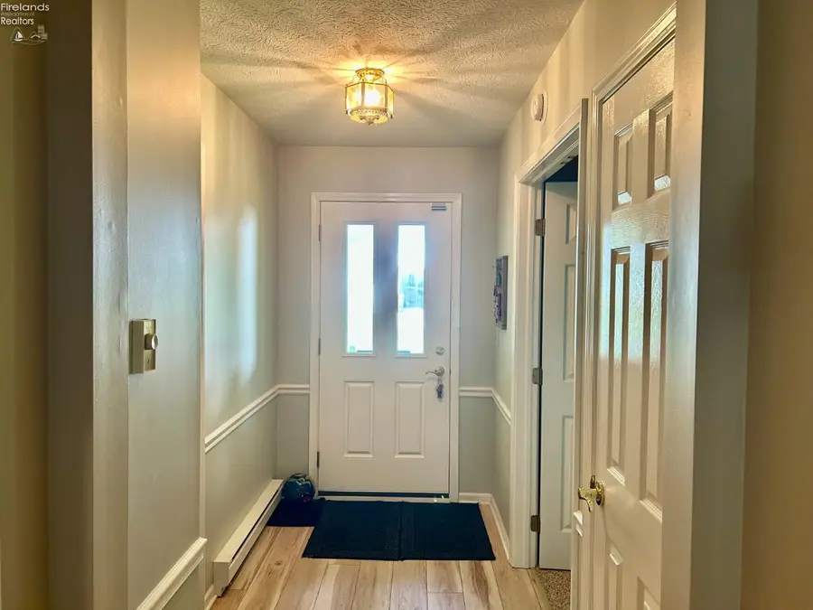 126 Leisure Lane, Norwalk, OH 44857 - #2