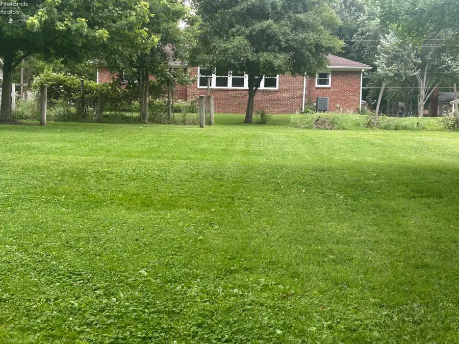 67 Harris Avenue, Norwalk, OH 44857 - #2