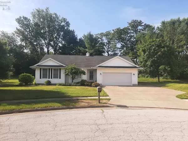 110 Roth Court, Bellevue, OH 44811